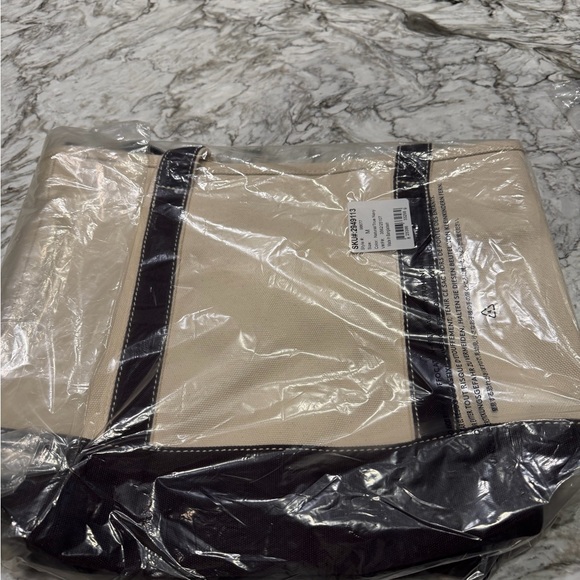 Lands' End Navy and Cream Canvas Tote - Picture 4 of 7